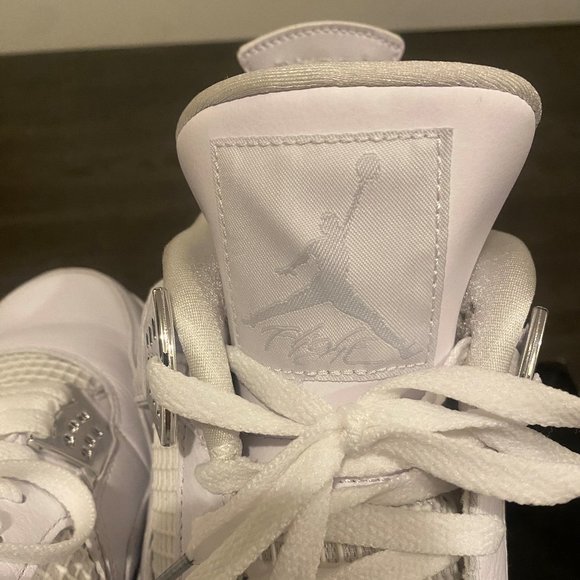 White Air Jordan Retro 4 Mens Sneakers - Picture 5 of 10